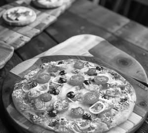 Tandoori pizza