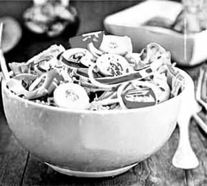 Kachumar salad                                                      