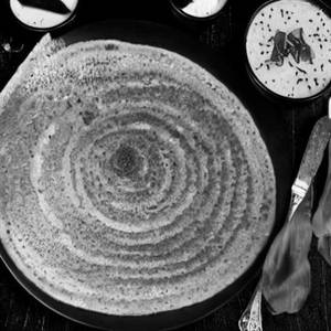 Ghee garlic dosa