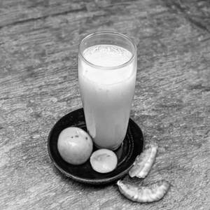 Litchi juice