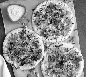 Mix Veg Uttapam