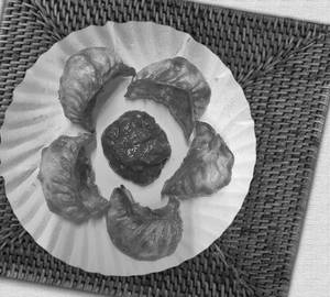 Chicken momos. (5 pics)