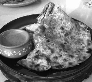 Chur Chur Chicken Do Pyaaza Parantha