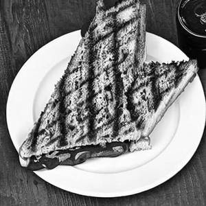 Nutela Choclate Grilled Sandwich