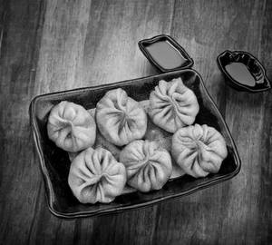 Veg Kurkure Momos