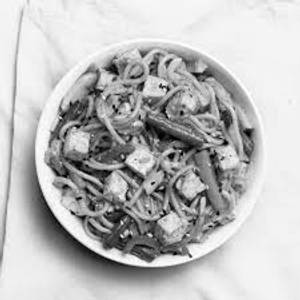 Paneer Schezwan Noodles