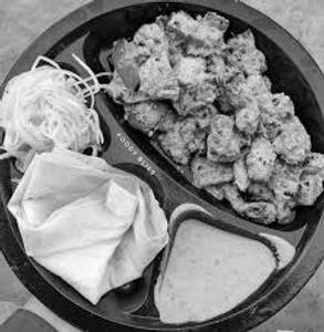 1 Soya afghani gravy chaap + 2 Rumali roti