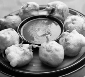 Aloo Bondaa ( 02 Pcs)