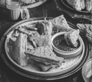 Bread Pakora ( 02 Pcs)