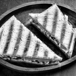 Veg Cheese Grilled Sandwich