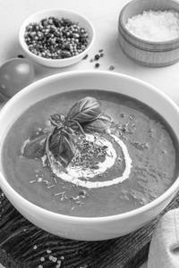 Tomato And Basil Shorba
