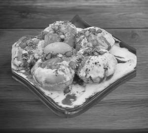 Dahi Sonth Ke Golgappe