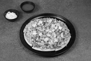 Paneer Corn & Cheese Pizza