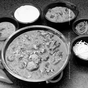 Veg handi kala masala