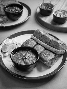 Wheat Pav Bhaji (6 Pcs)