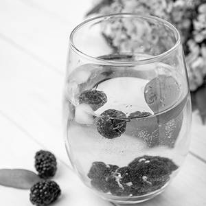 Blackberry Elderflower Sprizter