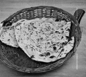 Garlic naan