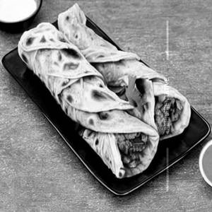 Afghani Momos Roll