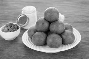 Shyam Nachani Ladoo
