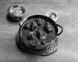 Mutton Bhuna 