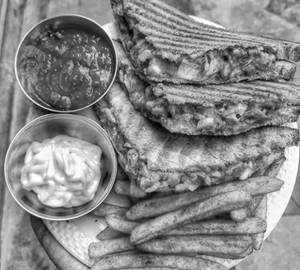 Perinperi panner Sandwich