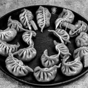 Pork Hot Chilli Garlic Momos