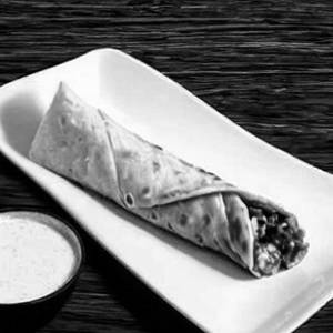 Chow paneer roll