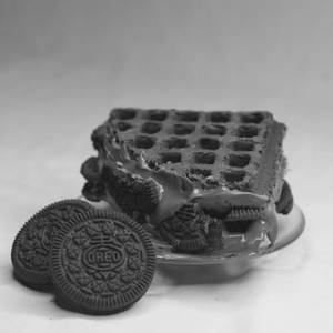 Cream 'n' Cookies Waffle Sandwich