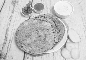Aloo Pyaaz Paratha Combo