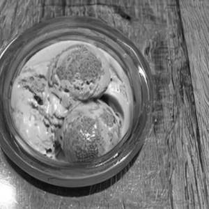 Jelly Topping Ice-Cream                