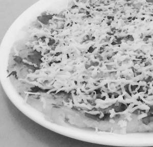 Cheese Onion Tomato Uttapam