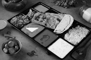 Apni Rasoi Delux Thali