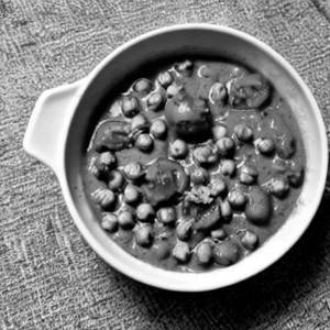 Peas Mushroom Curry