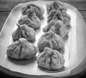 Chicken fried momo