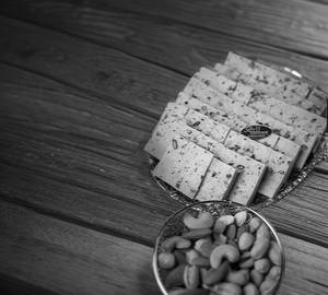 Kaju Soan Papdi