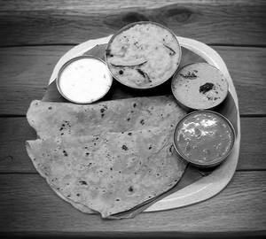 Chapathi (2) + Pongal (250 Gms) Combo