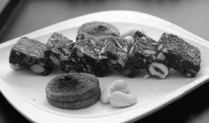 Anjeer Dry Fruit Kathli