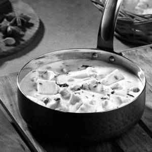 Paneer Methi Malai Mutter