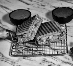Mushroom Schezwan Cheese Panini