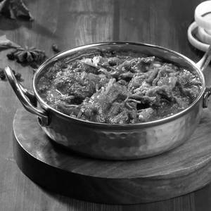 Dum Ka Mutton (Semi Gravy)