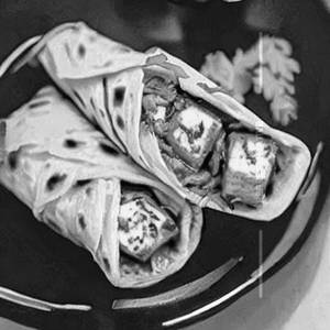 Malai Paneer Roll