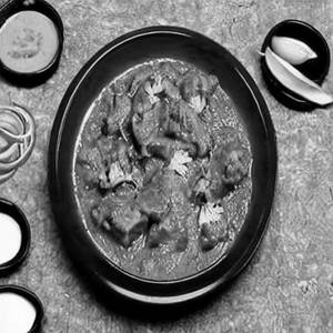 Hyderabadi Soya Chaap Curry