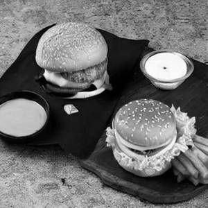 Paneer & Cheese Burger