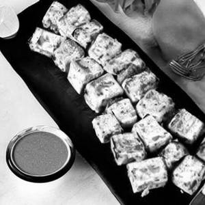 Tandoori Paneer Cheese Baked Roll