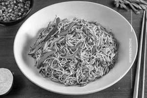 Veg Singapore Noodles