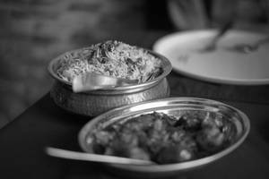 Chinese Special Fried Rice (3 Pcs Chicken Manchurian Gravy + 1 Pc Omelette)