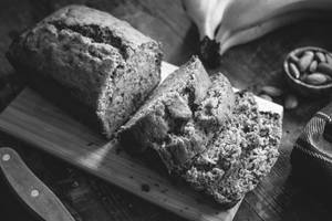 Chocochip Banana Cake