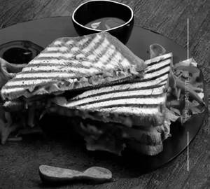 Aloo Masala Sandwich