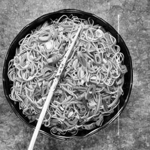 Egg Hakka Noodles