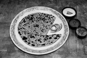 Paneer Mutter Paratha